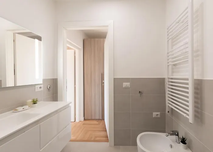 The Rent - Bright Near Isola Tiberina Daire Roma