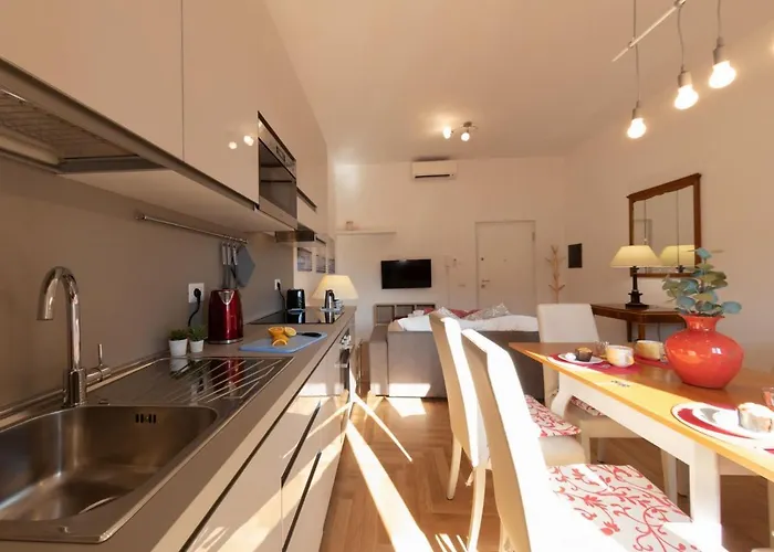 Daire The Rent - Bright Near Isola Tiberina Roma